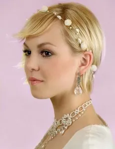 wedding hairstyle short medium hair